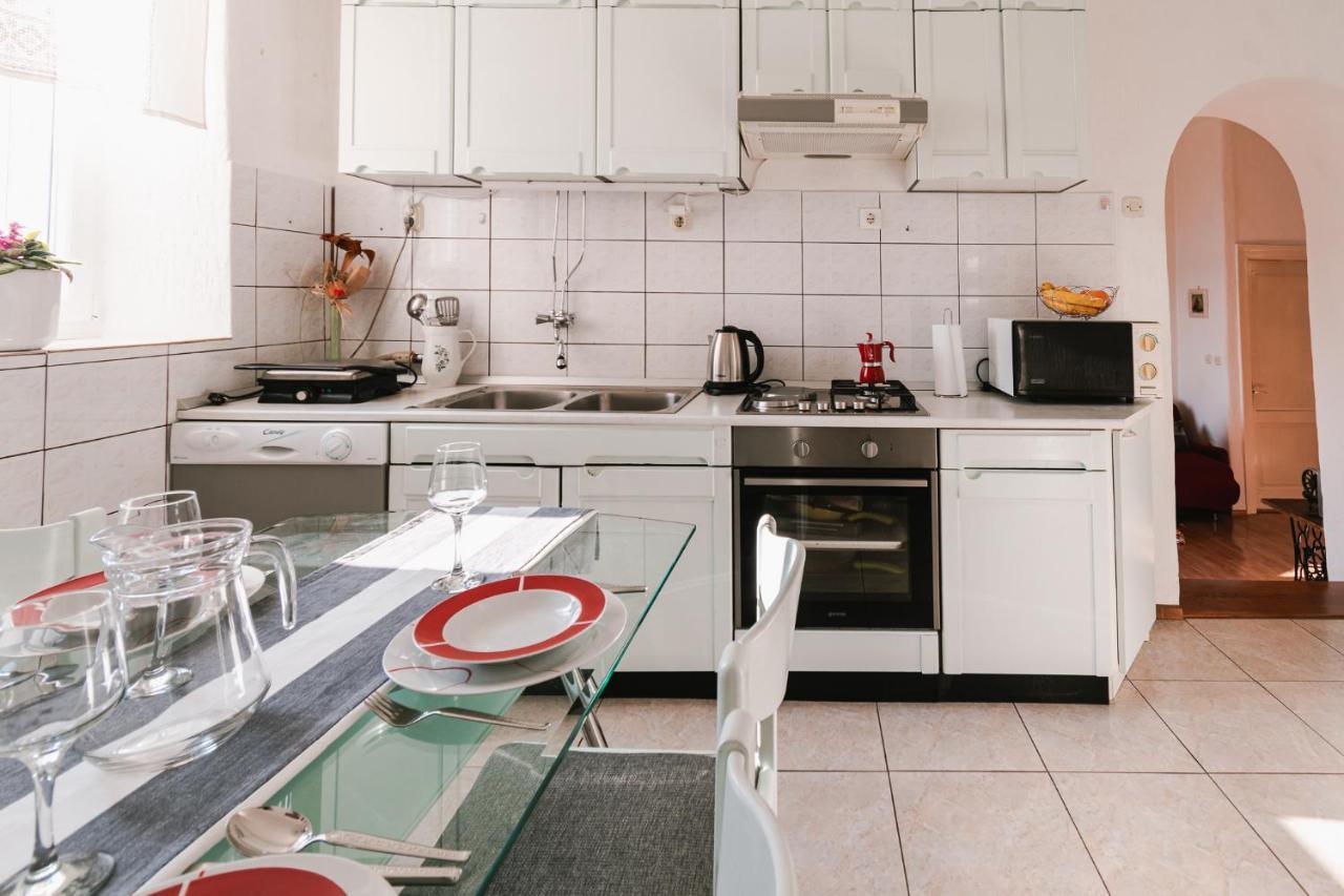 Arya Apartment Sibenik Exterior photo